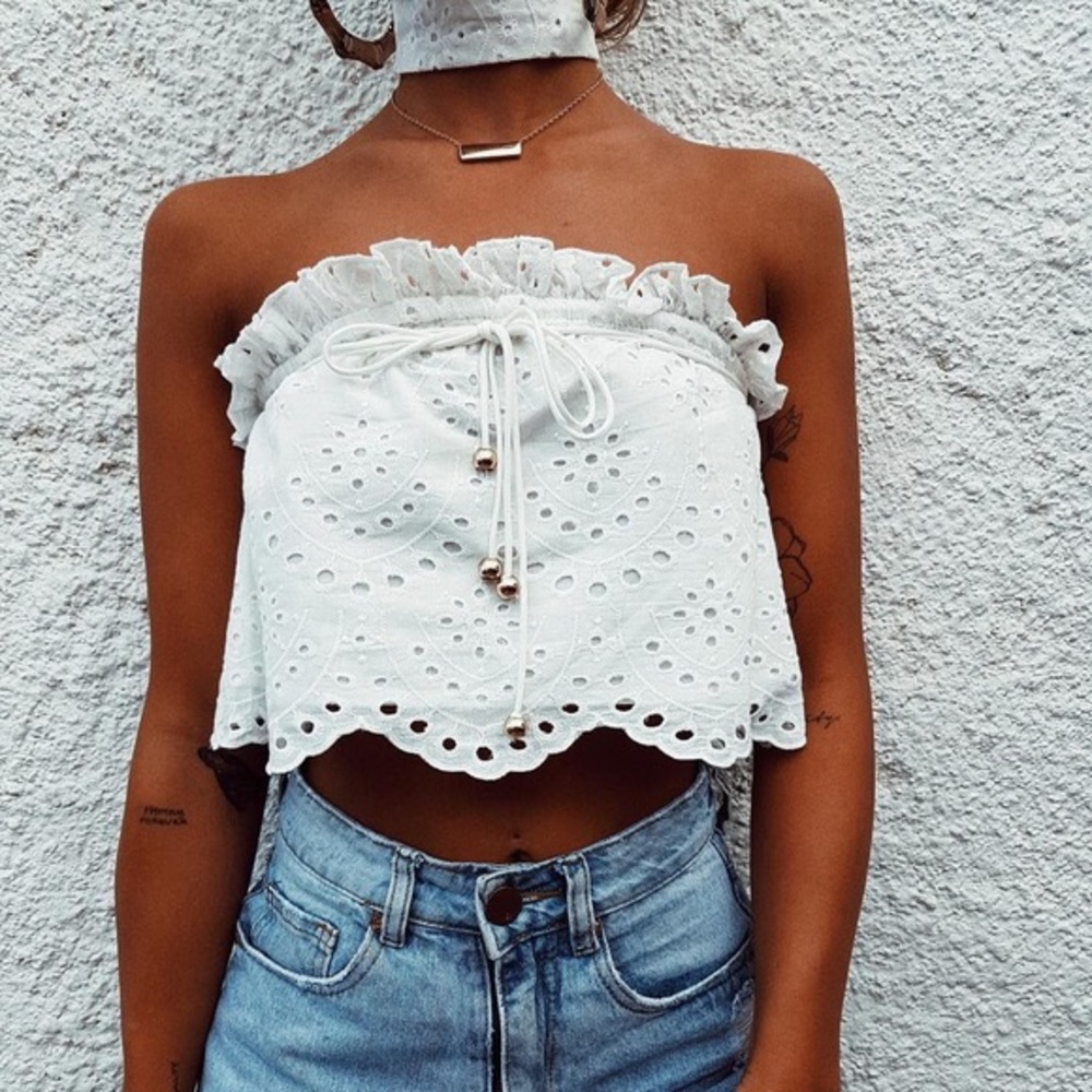 Sabo Skirt Oray Eyelet Lace Crop Tank Top